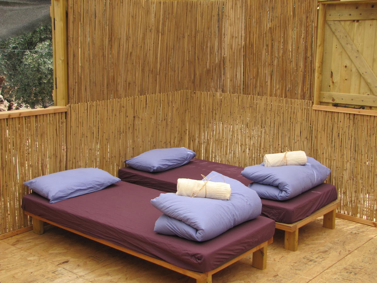 Yarok Az - Ecolodge Farm Ilaniya Ruang foto