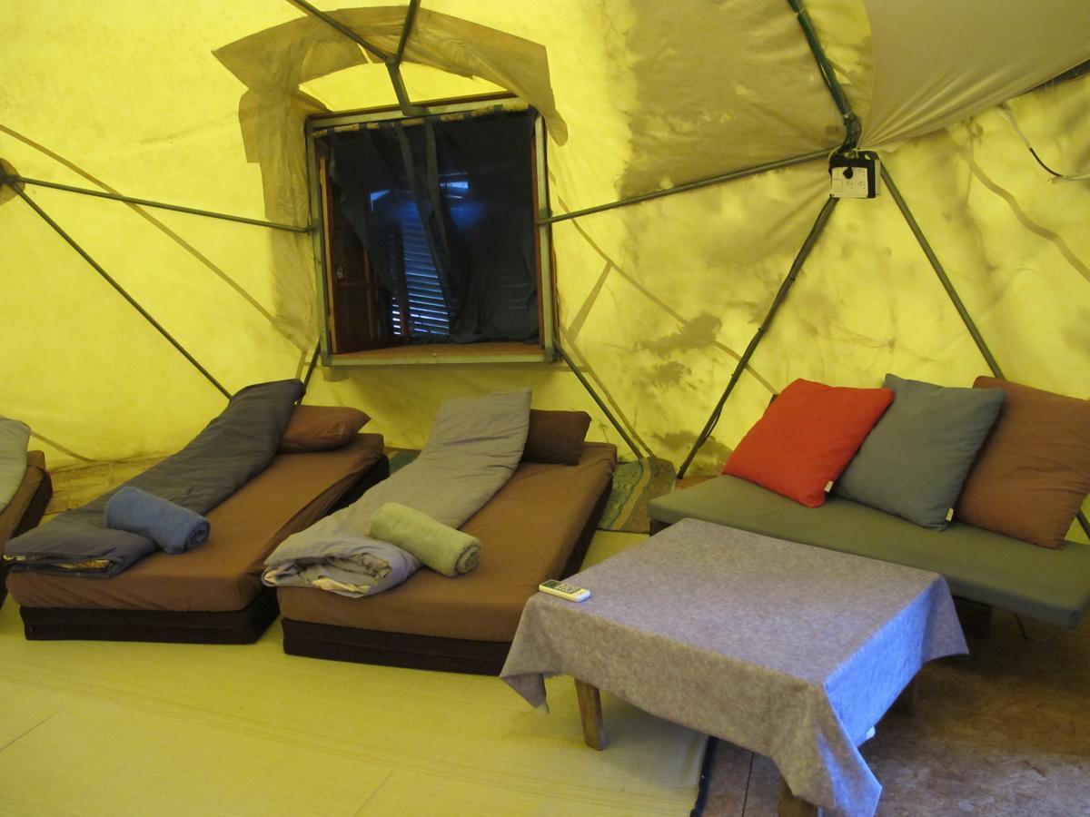 Yarok Az - Ecolodge Farm Ilaniya Ruang foto